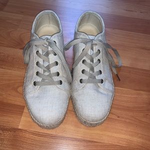 Beige shoes